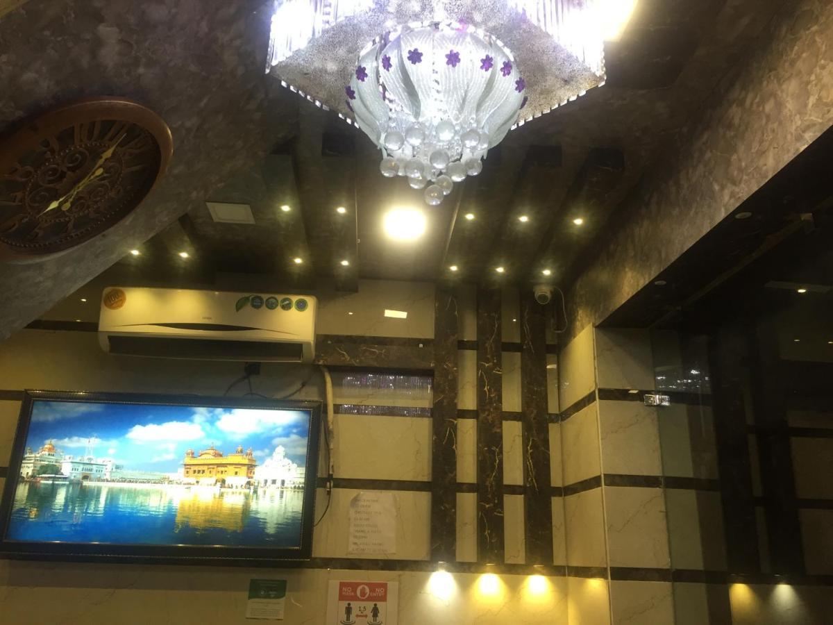 Fabhotel Dm Residency Амрітсар Екстер'єр фото