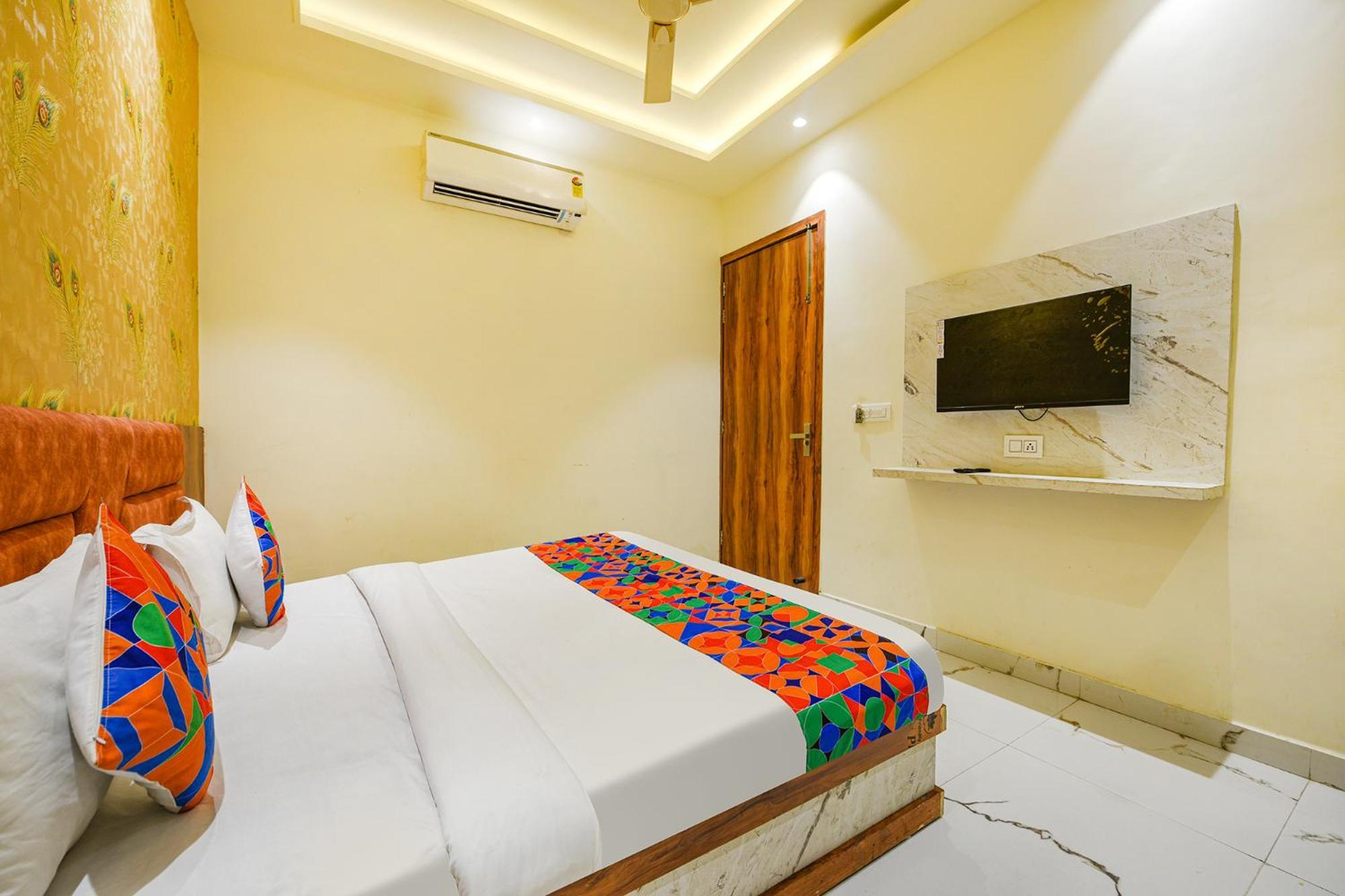 Fabhotel Dm Residency Амрітсар Екстер'єр фото