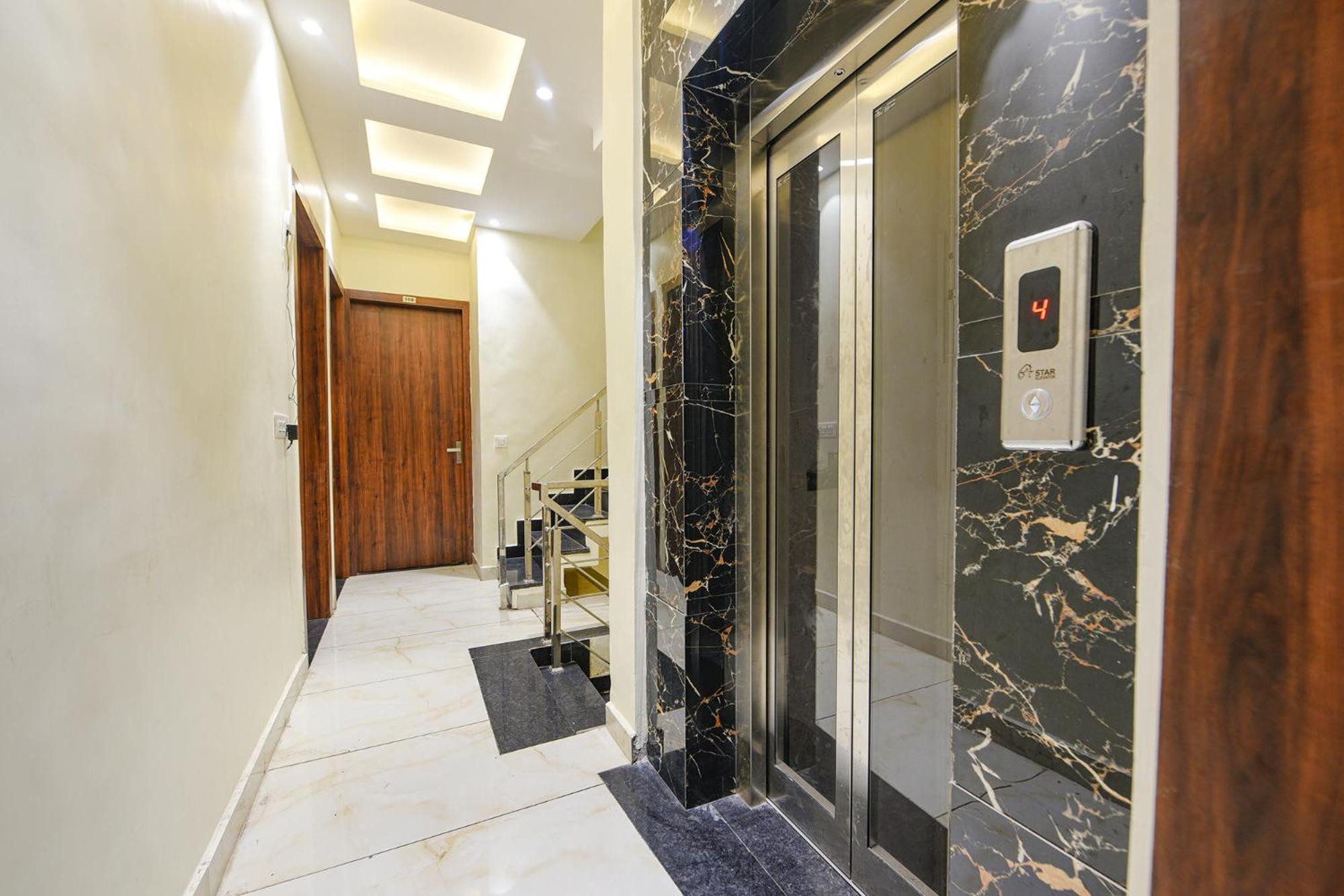 Fabhotel Dm Residency Амрітсар Екстер'єр фото
