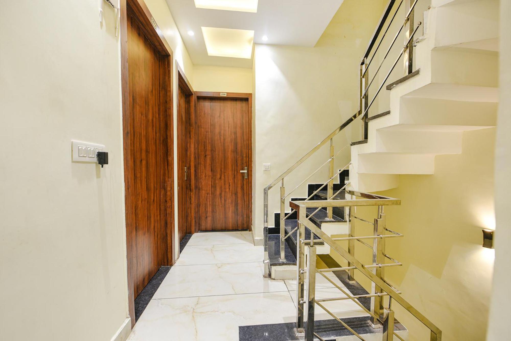 Fabhotel Dm Residency Амрітсар Екстер'єр фото